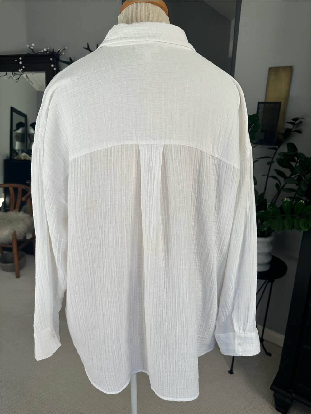Sea Level Australia White Button-Down Cotton Gauze Shirt, size large - Picture 6 of 14